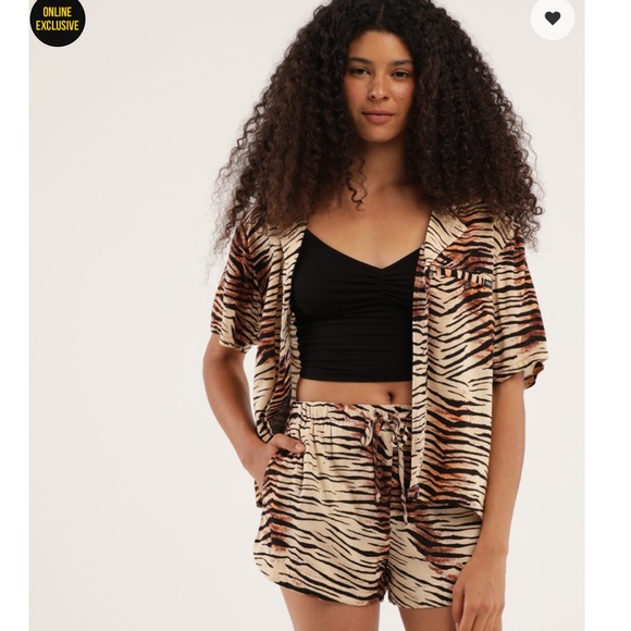 NWT RVCA New Yume Shorts - Picture 5 of 7